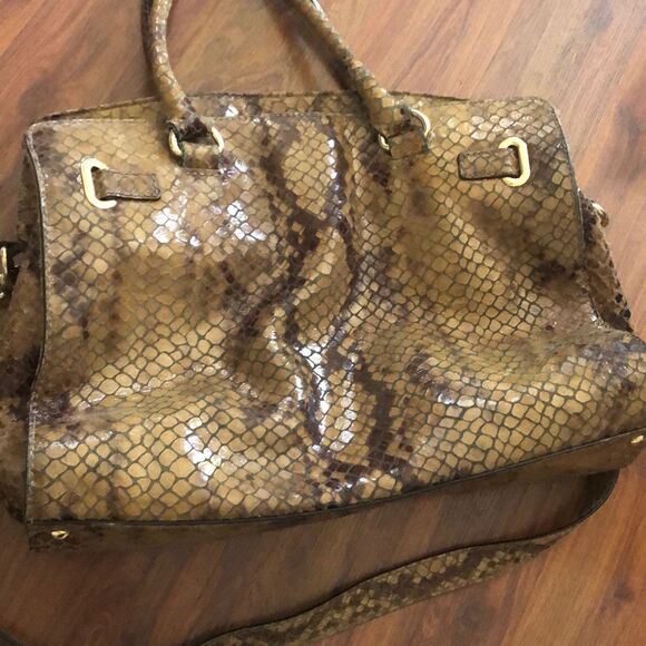 MICHAEL Michael KORS Tan snake skin python satchel - Picture 3 of 9